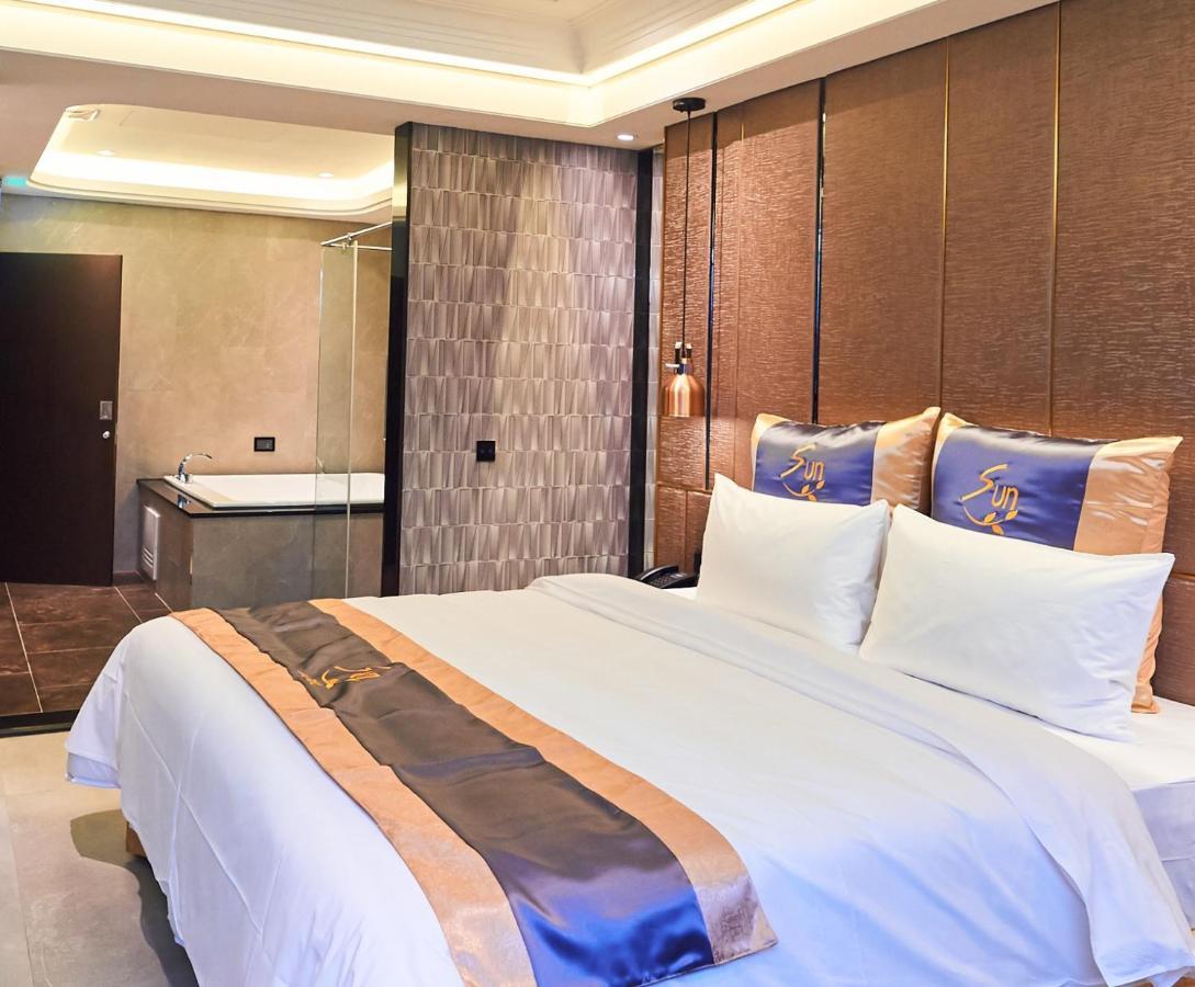Sun Motel Kao-siung Exteriér fotografie